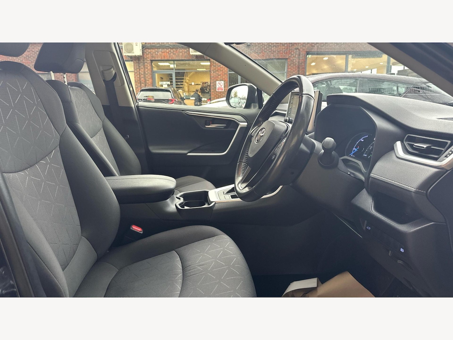 Used Toyota RAV4 2020 for sale - 76781875: Photo 13