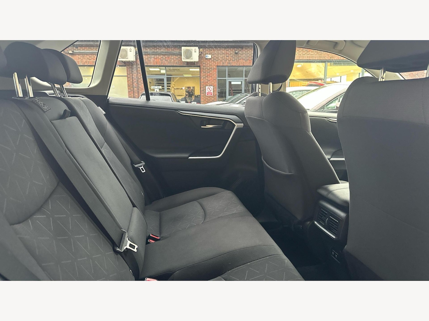 Used Toyota RAV4 2020 for sale - 76781875: Photo 14