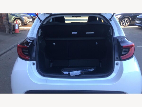 Used Toyota Yaris 2023 for sale - 74704891: Photo 16