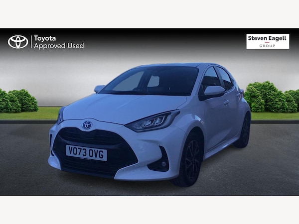 Used Toyota Yaris 2023 for sale - 74704891: Photo 3