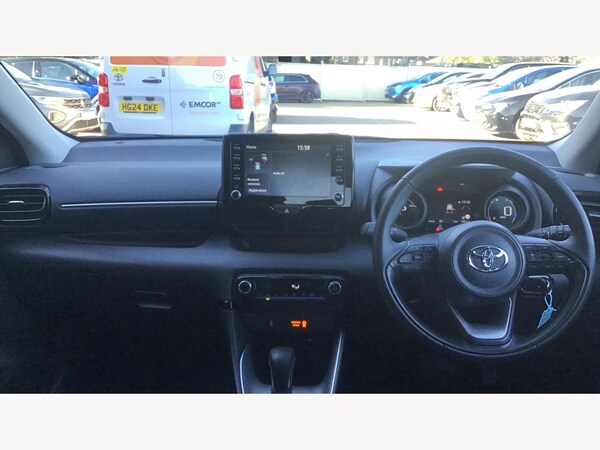 Used Toyota Yaris 2023 for sale - 74704891: Photo 7