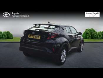 Used Toyota C-HR 2023 for sale - 74704893: Photo