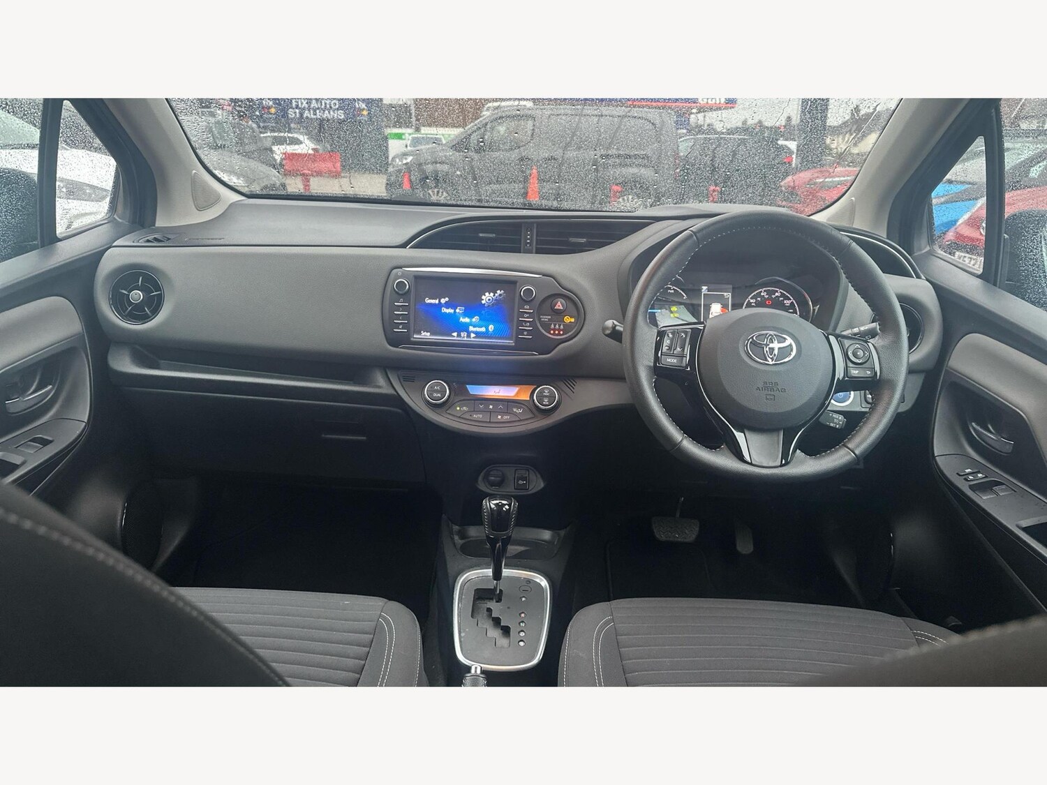 Used Toyota Yaris 2020 for sale - 77202530: Photo 7