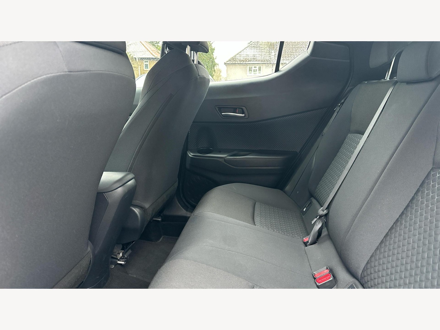 Used Toyota C-HR 2021 for sale - 77143634: Photo 15