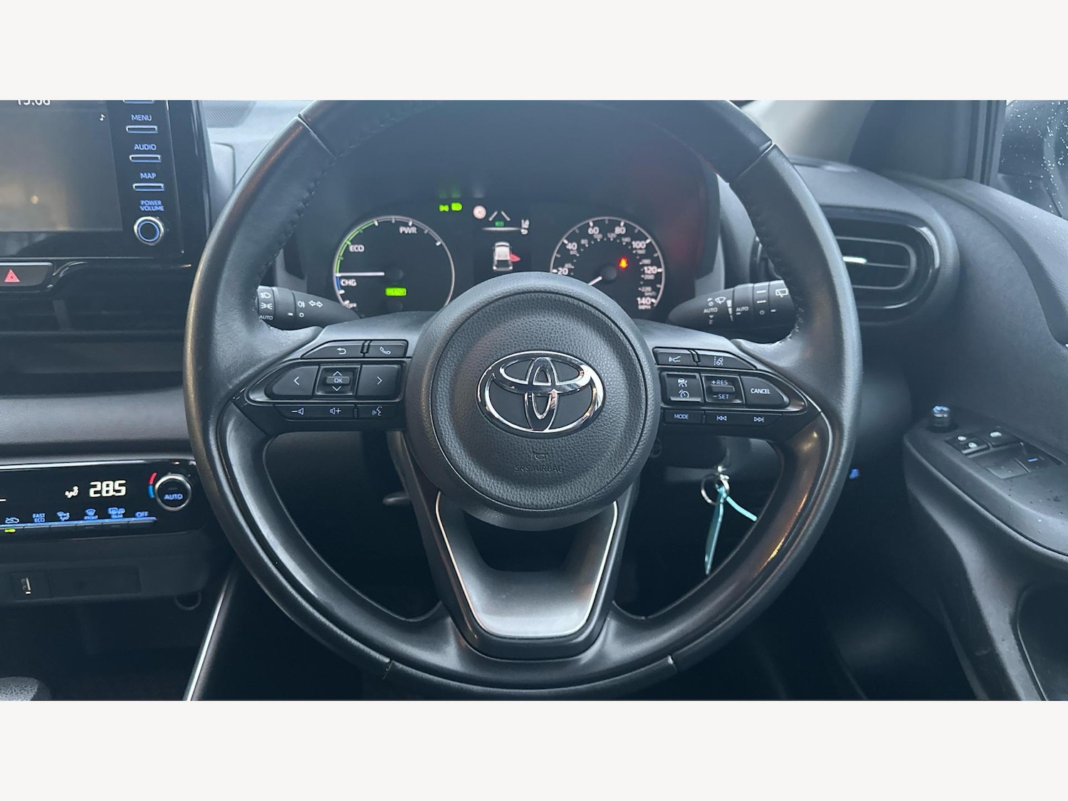 Used Toyota Yaris for sale - 77190706: Photo 10