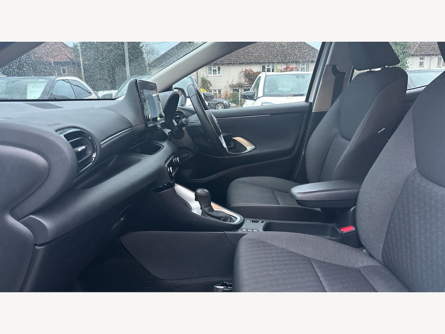 Used Toyota Yaris for sale - 77190706: Photo 12