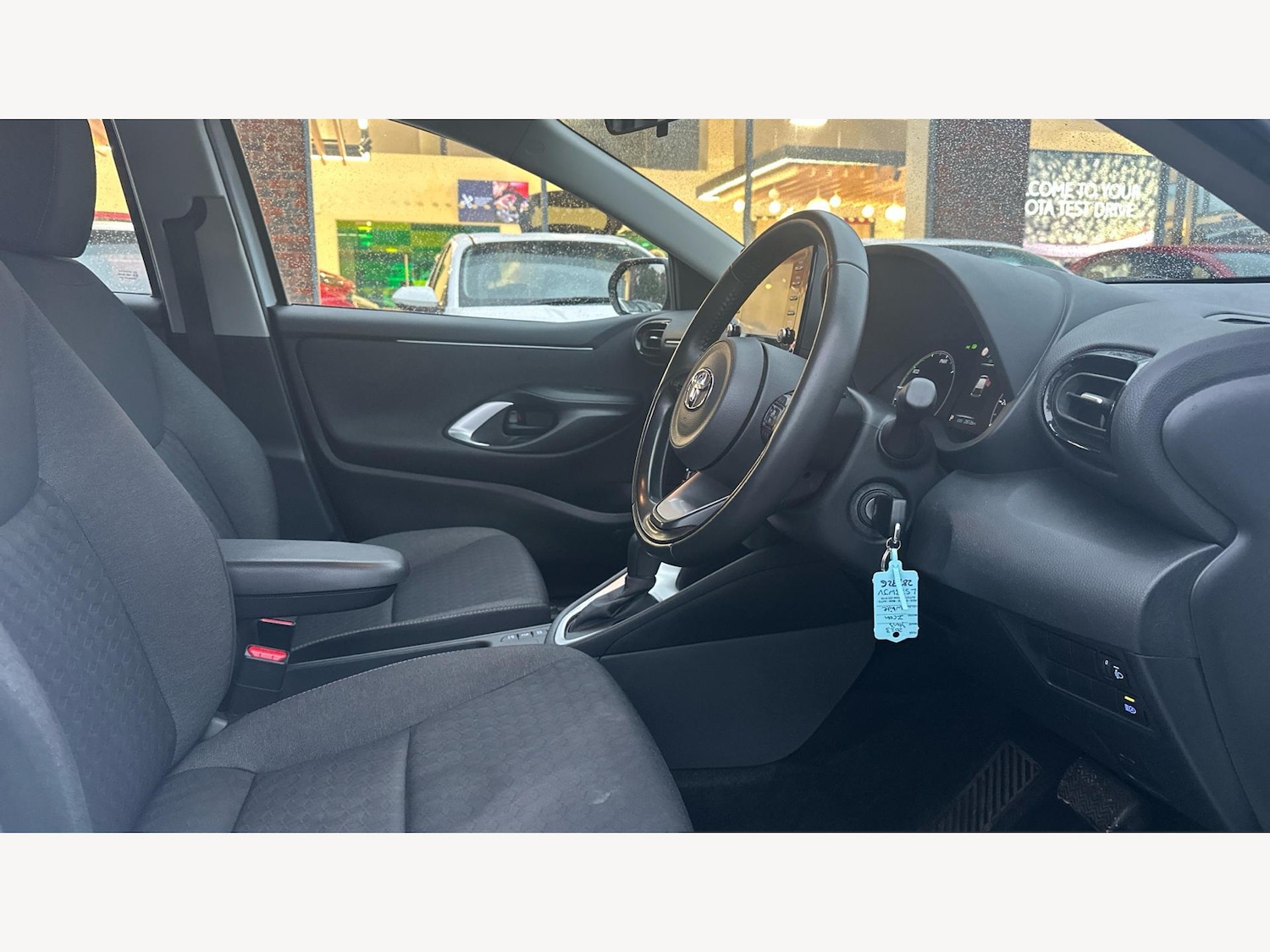 Used Toyota Yaris for sale - 77190706: Photo 13