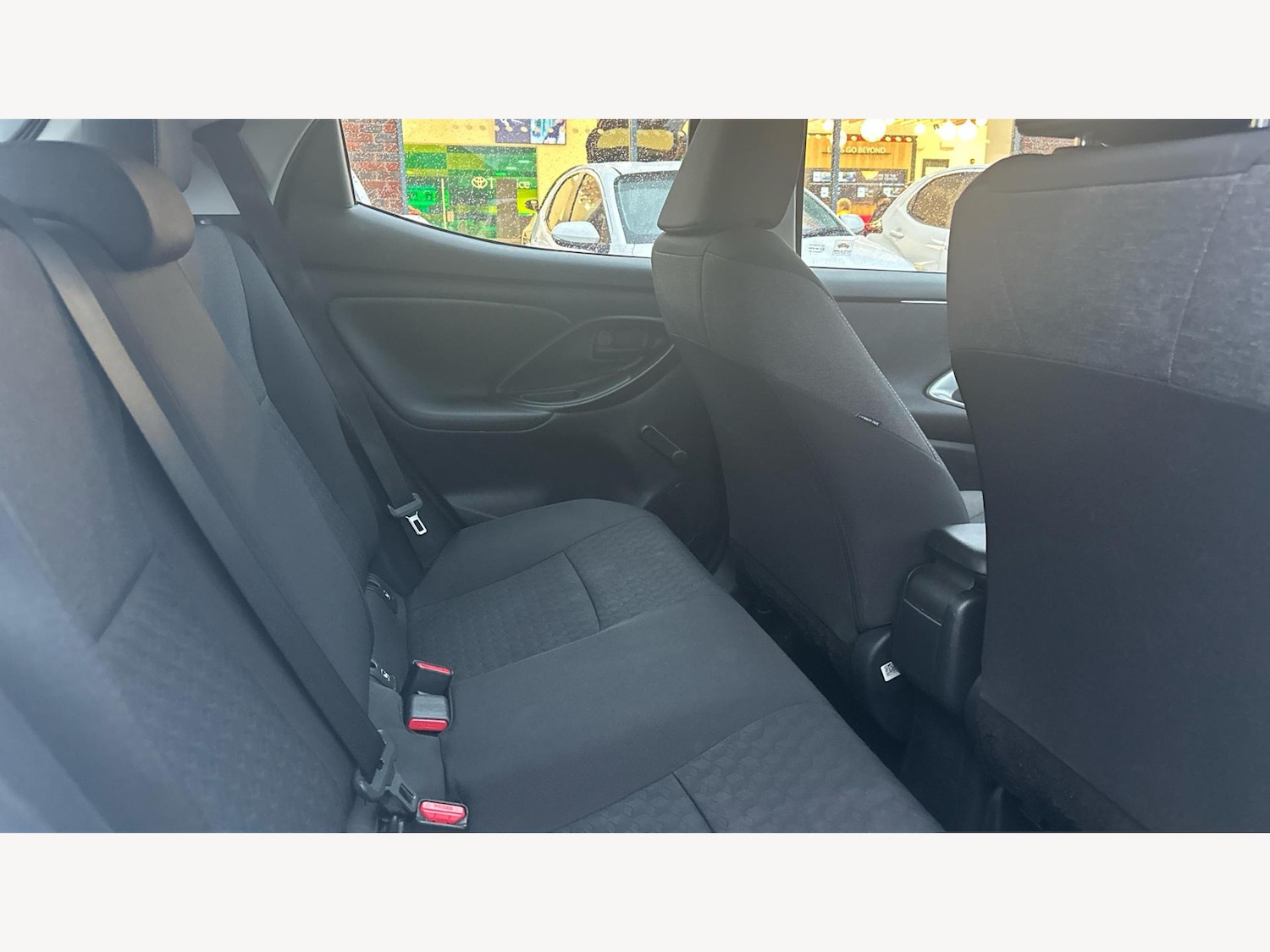 Used Toyota Yaris for sale - 77190706: Photo 14