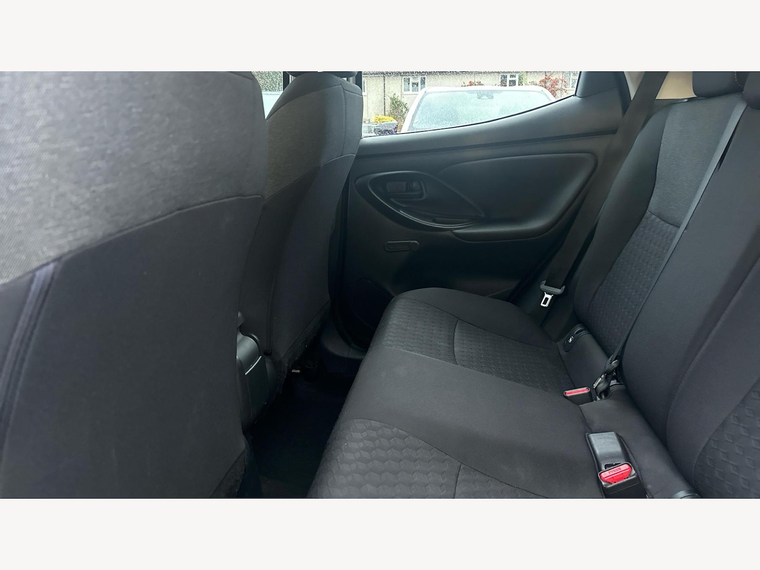 Used Toyota Yaris for sale - 77190706: Photo 15