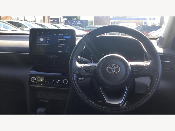 Used Toyota Yaris Cross 2024 for sale - 76336233: Photo 10