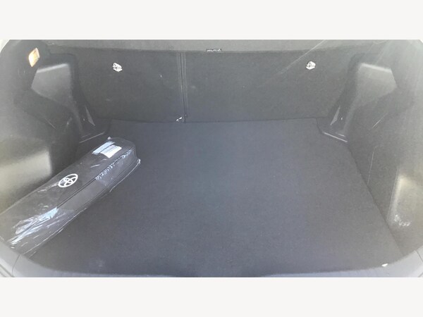Used Toyota Yaris Cross 2024 for sale - 76336233: Photo 16