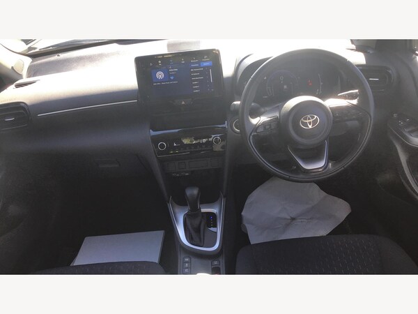 Used Toyota Yaris Cross 2024 for sale - 76336233: Photo 7
