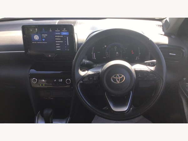 Used Toyota Yaris Cross 2024 for sale - 76336233: Photo 8