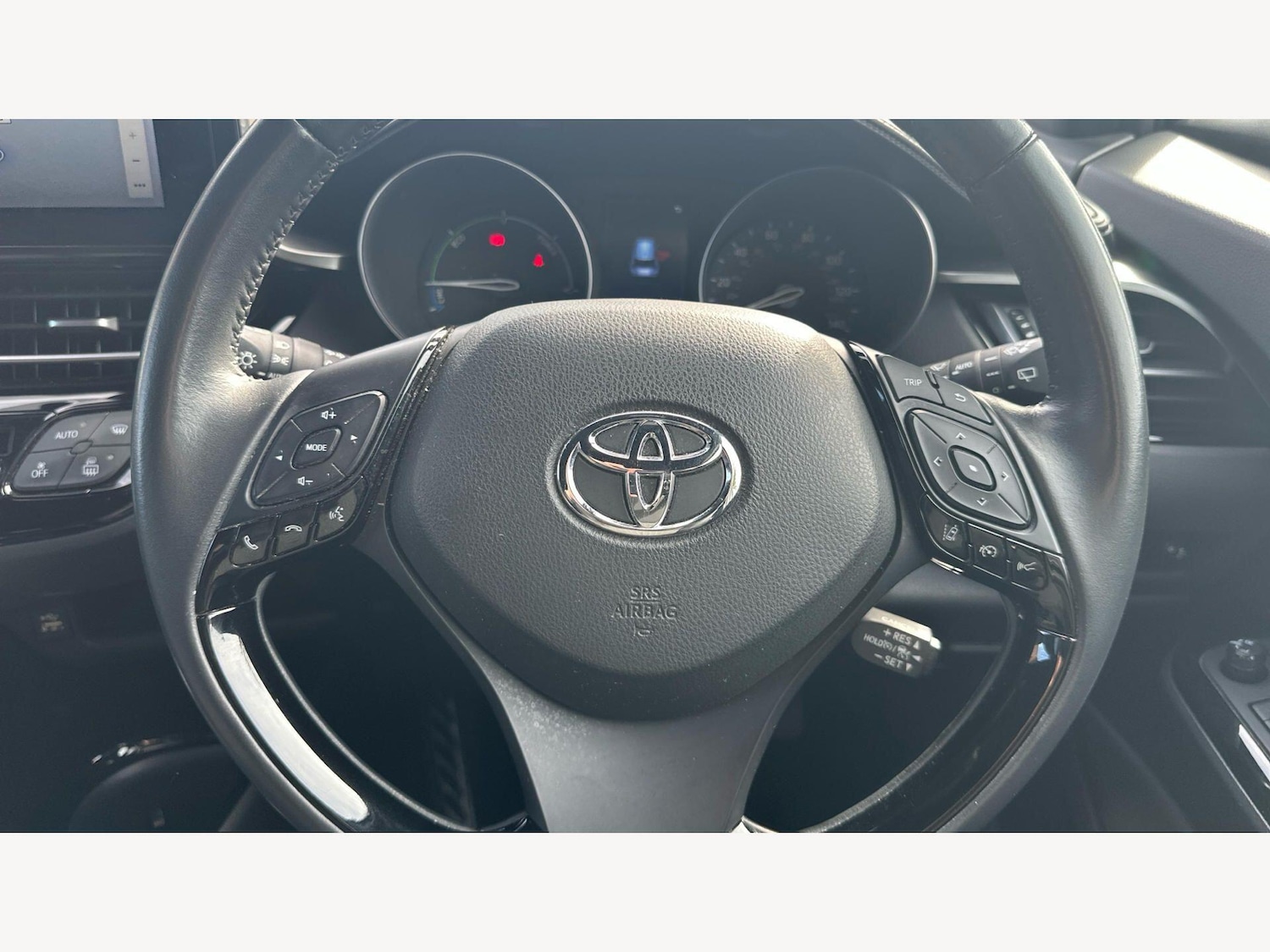 Used Toyota C-HR 2023 for sale - 78156659: Photo 10
