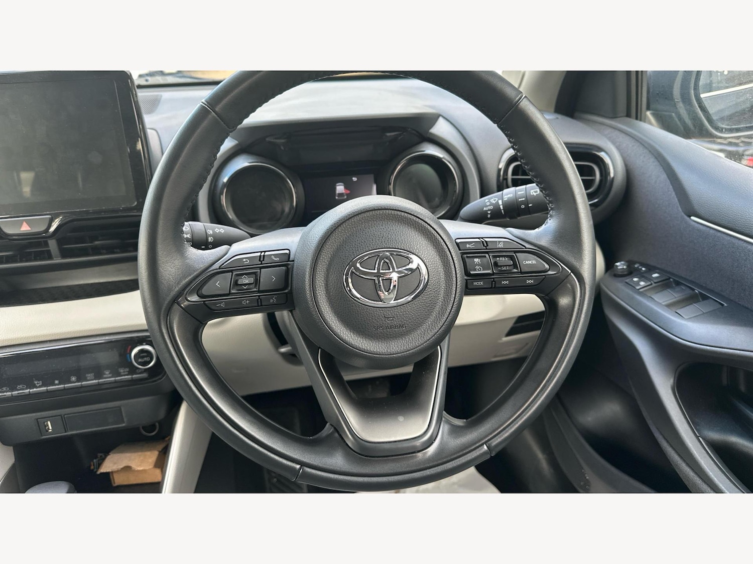 Used Toyota Yaris 2023 for sale - 76866222: Photo 10