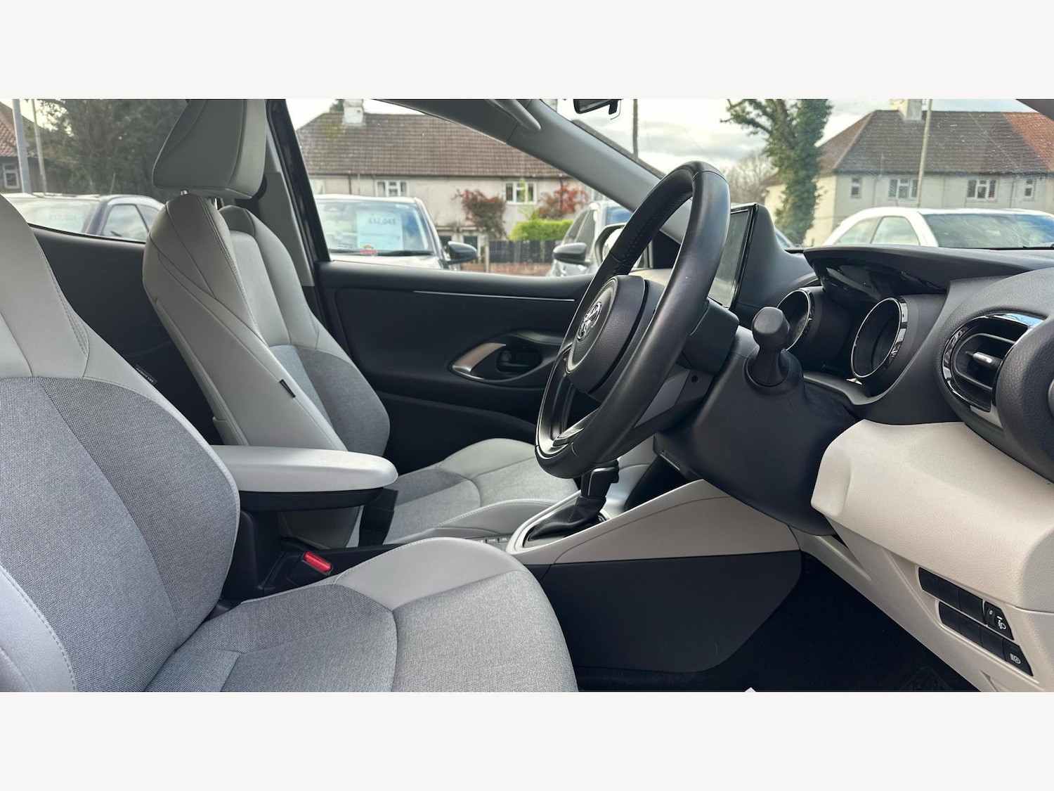 Used Toyota Yaris 2023 for sale - 76866222: Photo 13