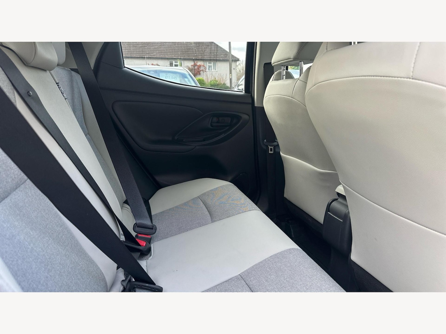 Used Toyota Yaris 2023 for sale - 76866222: Photo 14