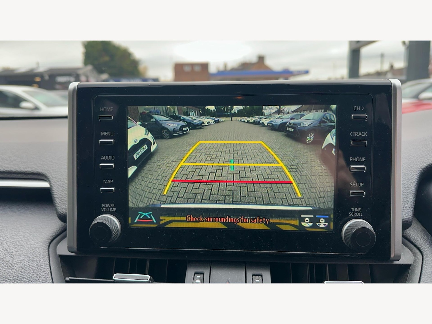 Used Toyota RAV4 2020 for sale - 76866463: Photo 24