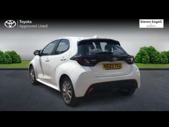 Used Toyota Yaris 2023 for sale - 74810683: Photo