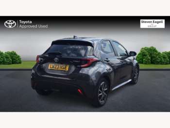 Used Toyota Yaris 2023 for sale - 74934604: Photo
