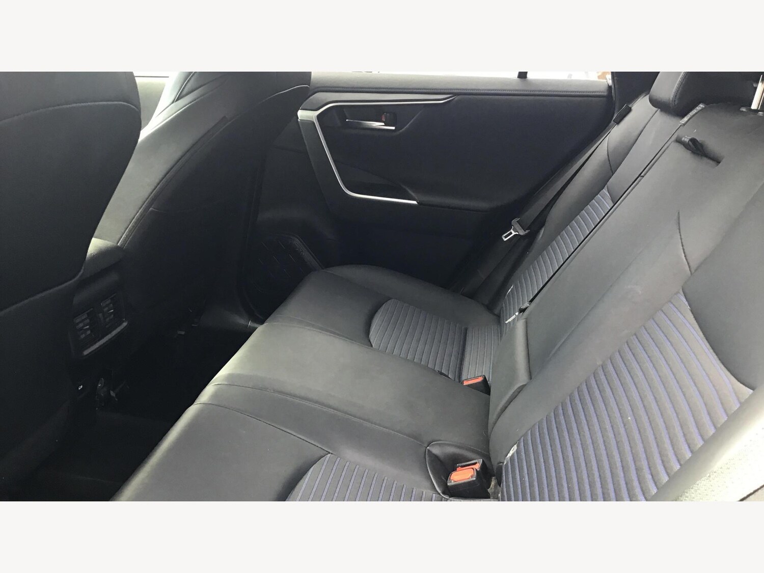 Used Toyota RAV4 2021 for sale - 76059861: Photo 15