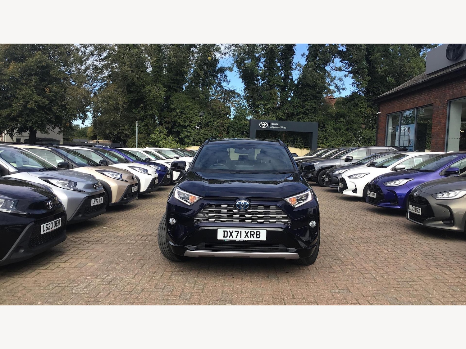 Used Toyota RAV4 2021 for sale - 76059861: Photo 17