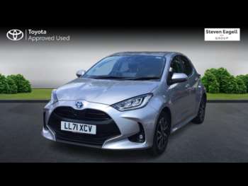 Used Toyota Yaris 2021 for sale - 74738339: Photo