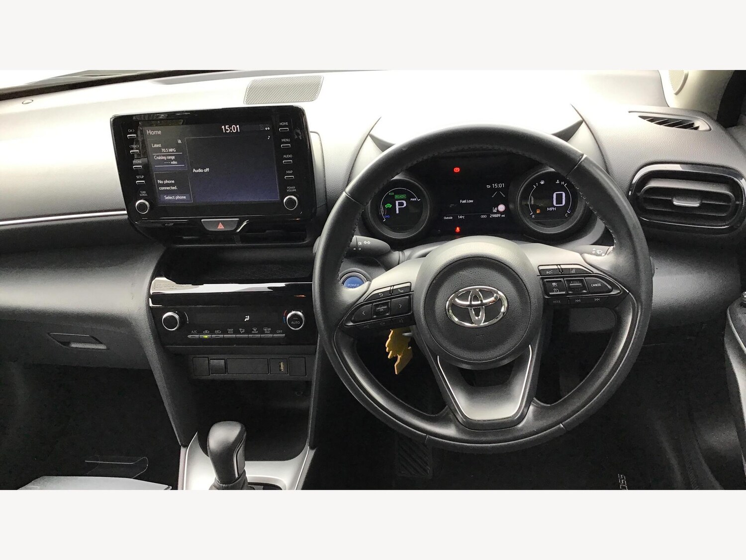 Used Toyota Yaris Cross 2023 for sale - 76136268: Photo 10