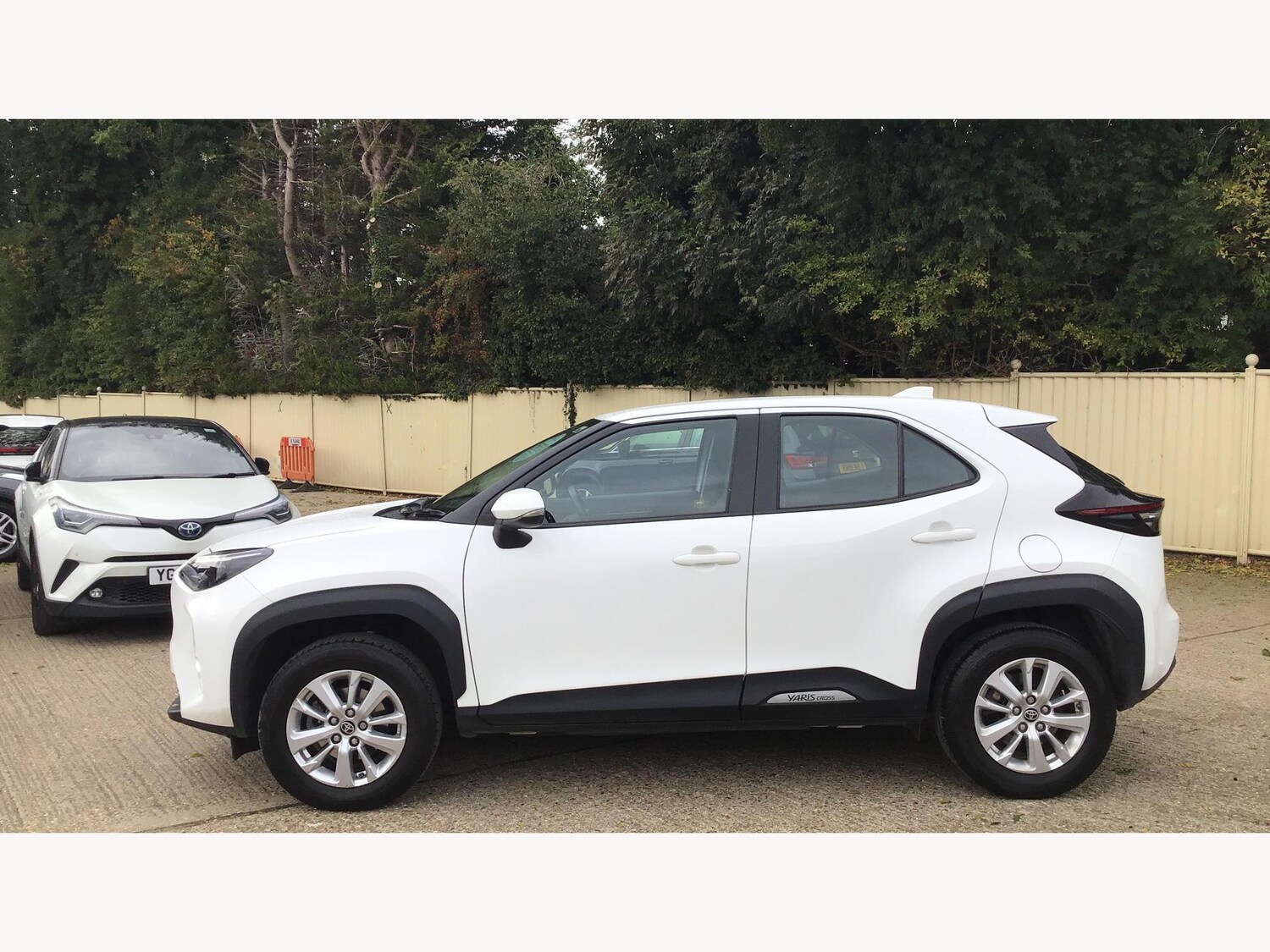 Used Toyota Yaris Cross 2023 for sale - 76136268: Photo 19