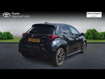 Used Toyota Yaris 2023 for sale - 74704749: Photo