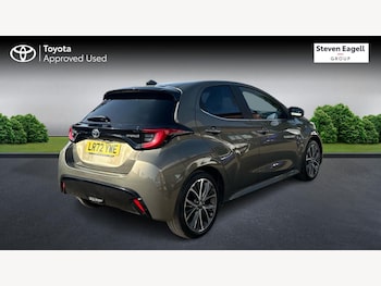Used Toyota Yaris 2022 for sale - 78675549: Photo