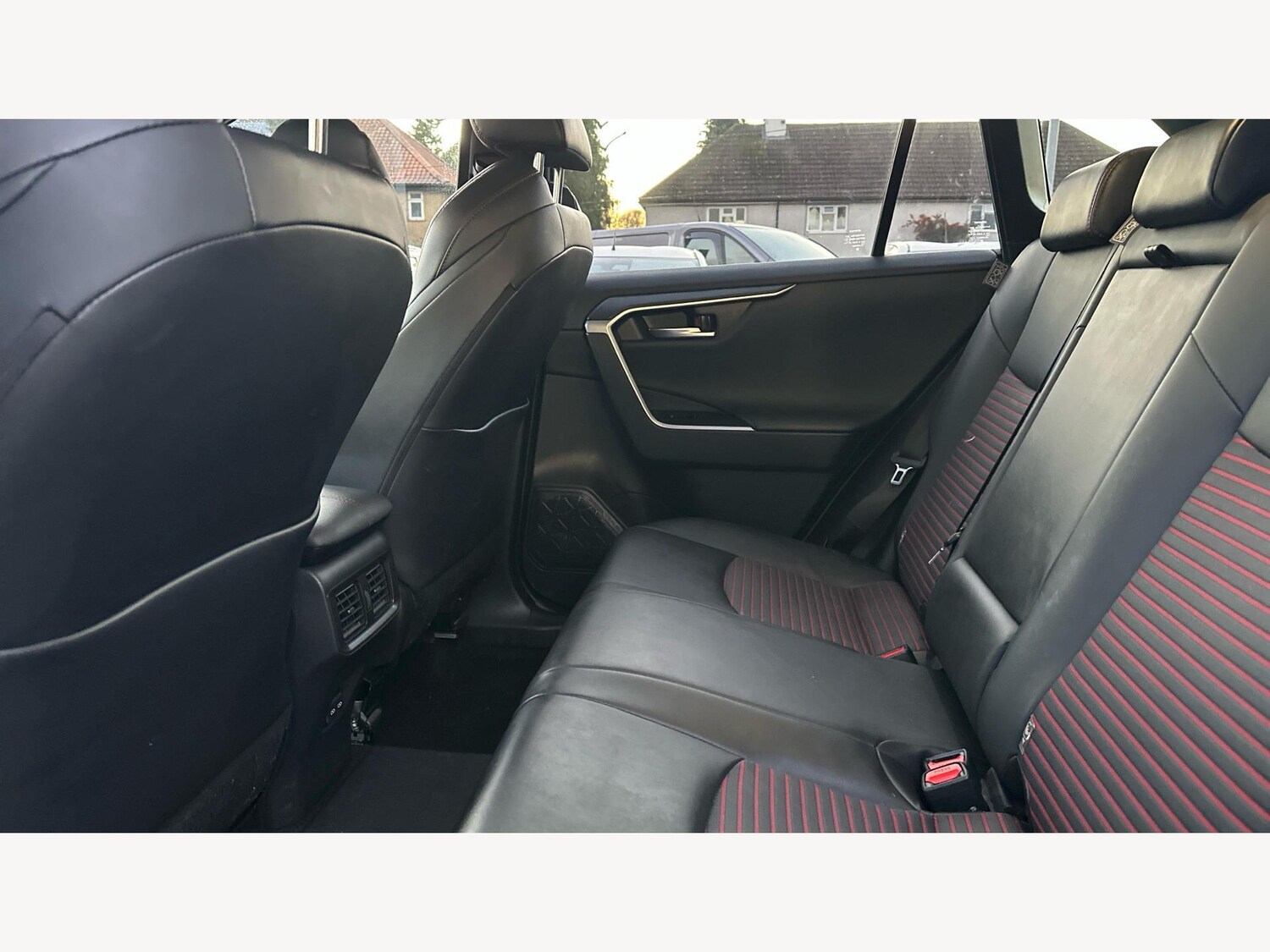 Used Toyota RAV4 for sale - 77191963: Photo 15