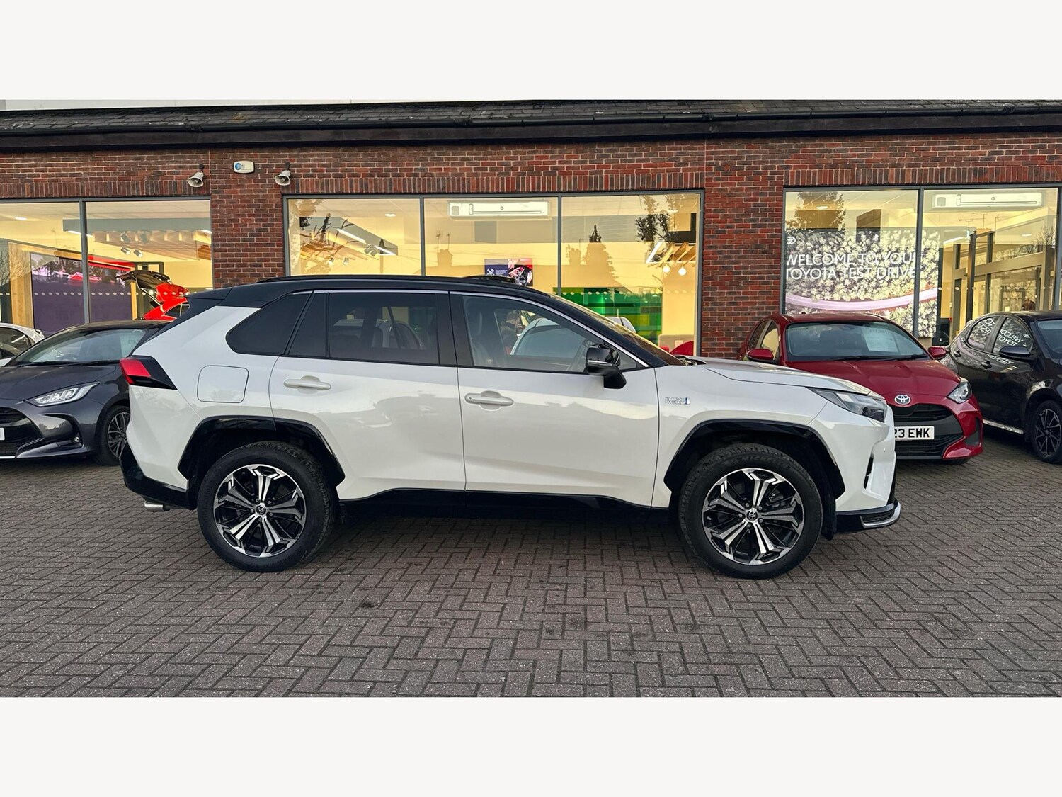 Used Toyota RAV4 for sale - 77191963: Photo 18