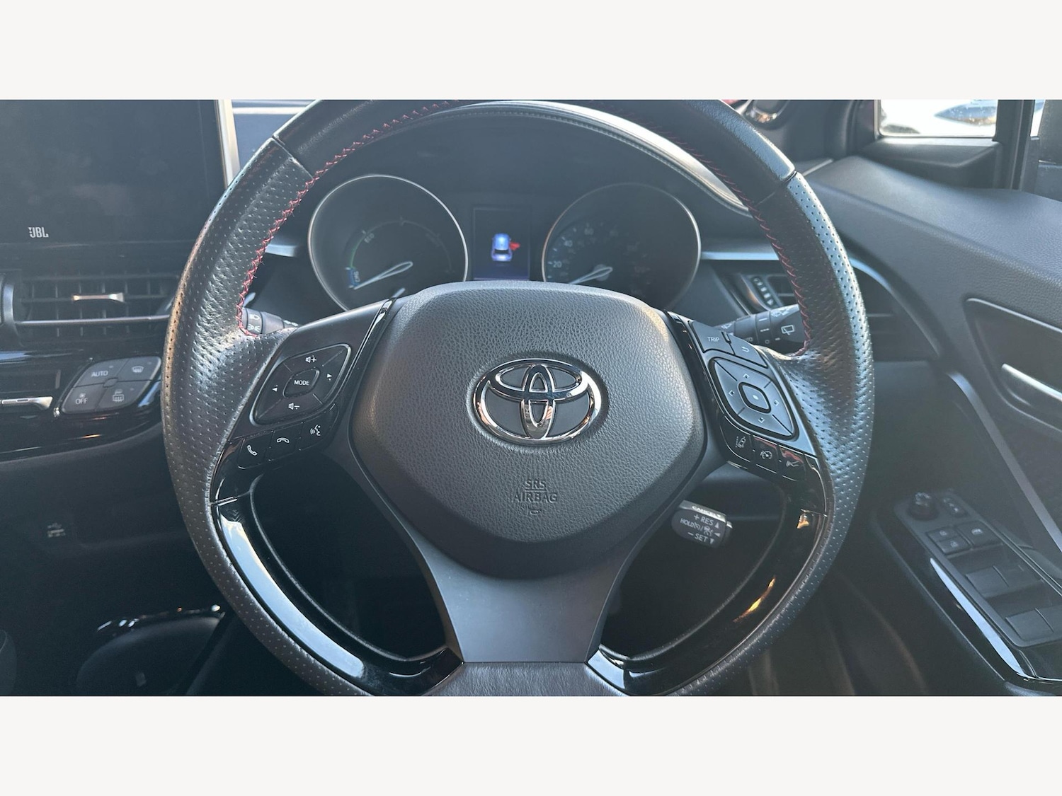 Used Toyota C-HR 2022 for sale - 77120670: Photo 10