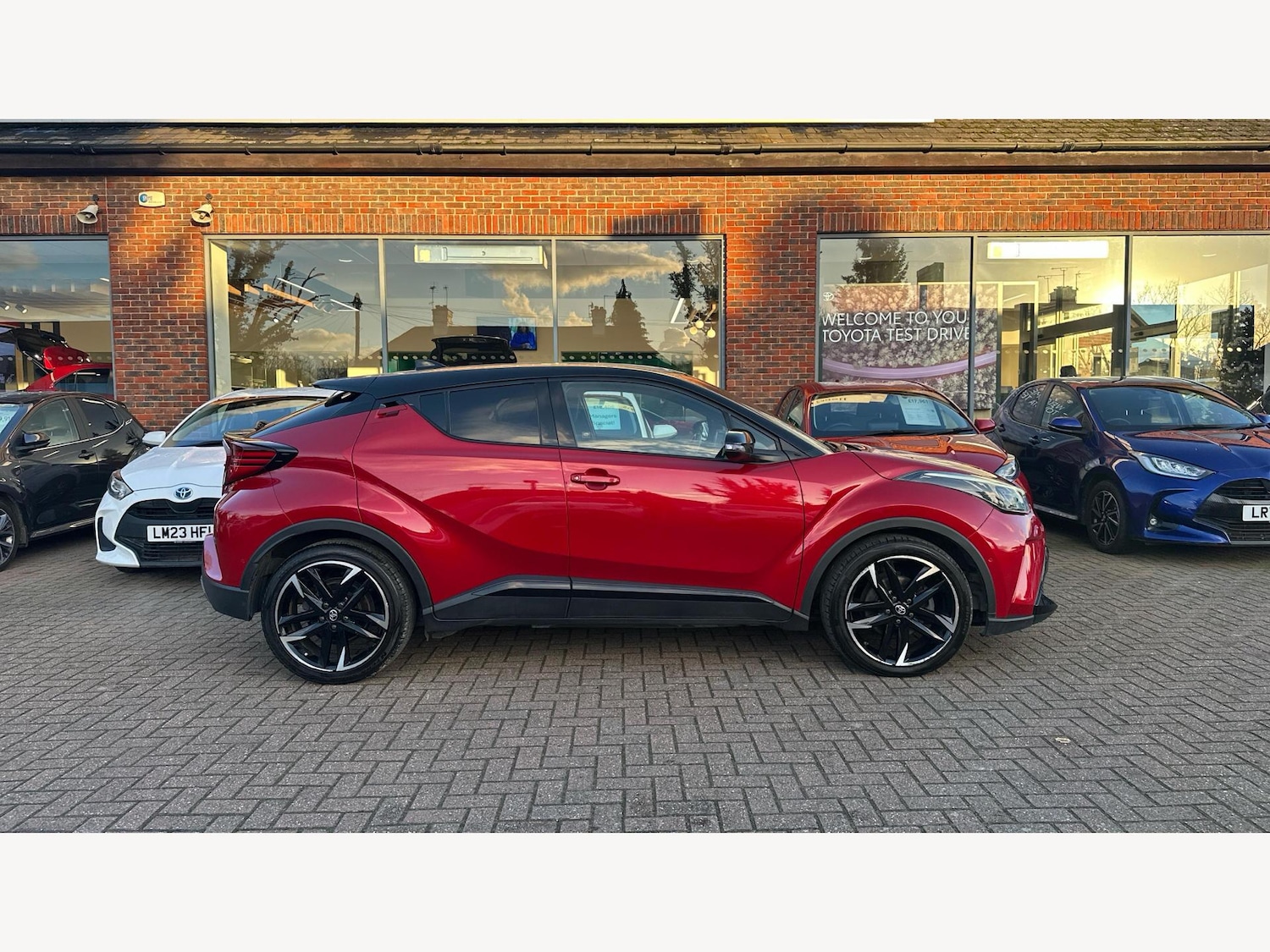 Used Toyota C-HR 2022 for sale - 77120670: Photo 18