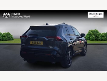 Used Toyota RAV4 2023 for sale - 76189062: Photo 2