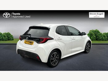 Used Toyota Yaris 2024 for sale - 77343975: Photo
