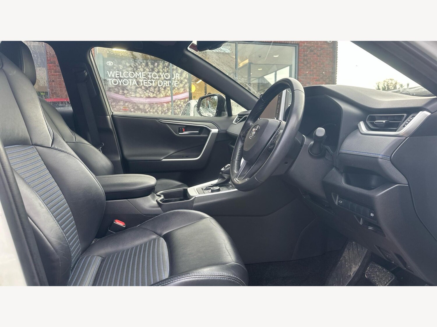 Used Toyota RAV4 2021 for sale - 77175561: Photo 13