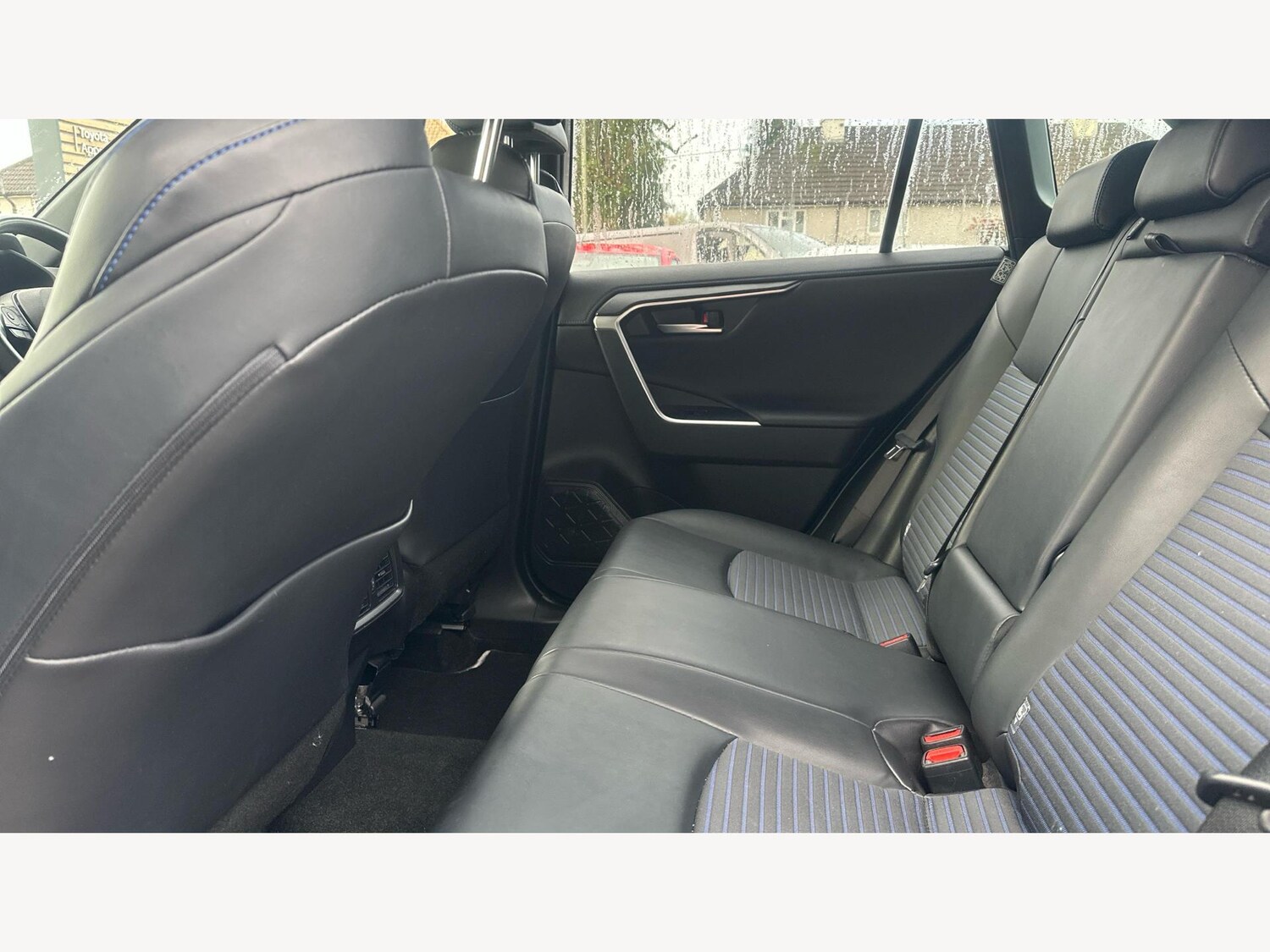 Used Toyota RAV4 2021 for sale - 77175561: Photo 15