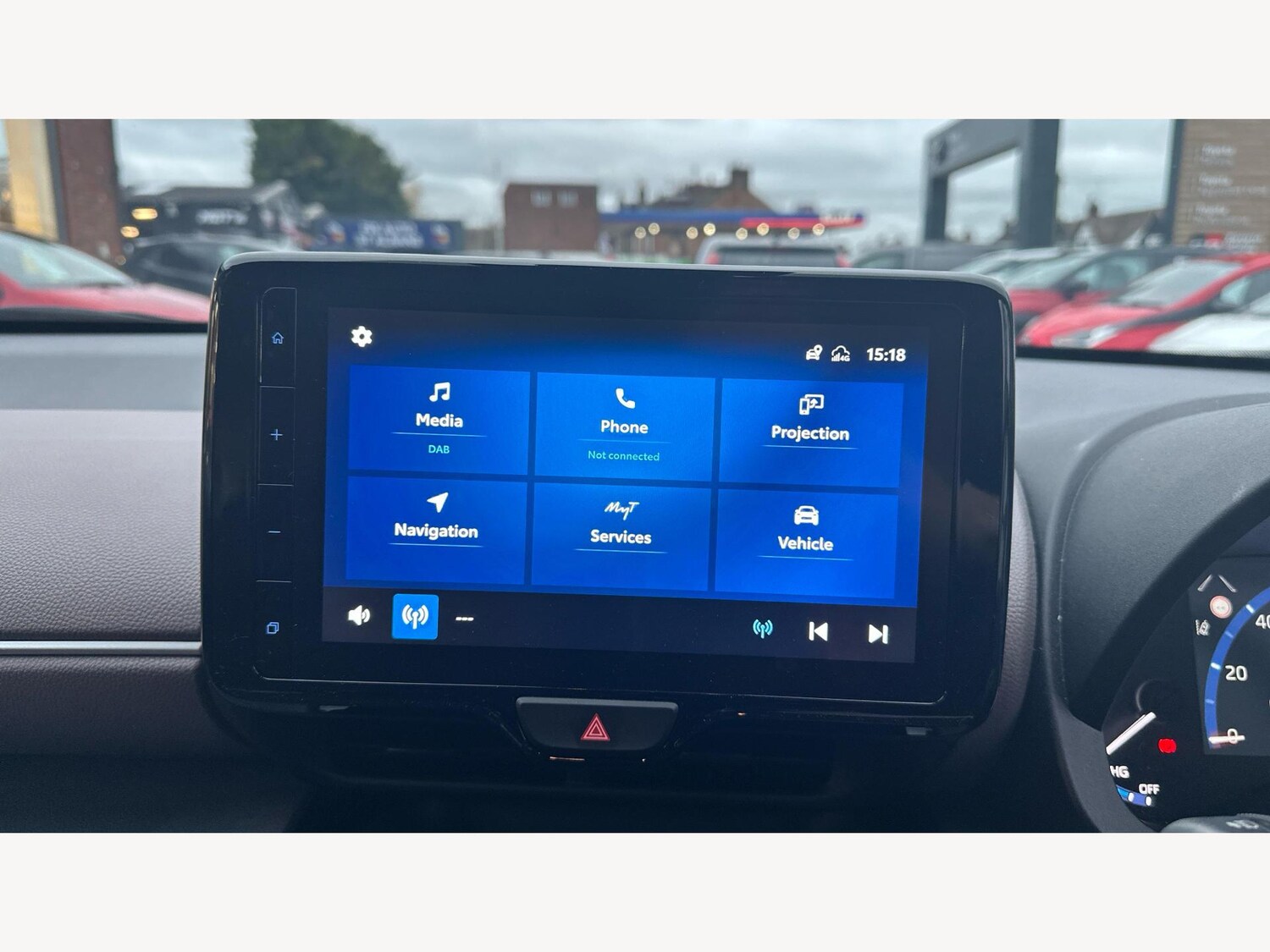 Used Toyota Yaris Cross 2023 for sale - 76771824: Photo 24