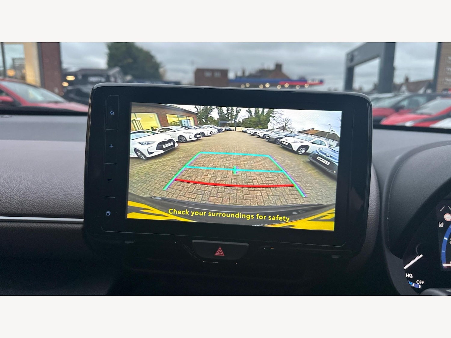 Used Toyota Yaris Cross 2023 for sale - 76771824: Photo 26