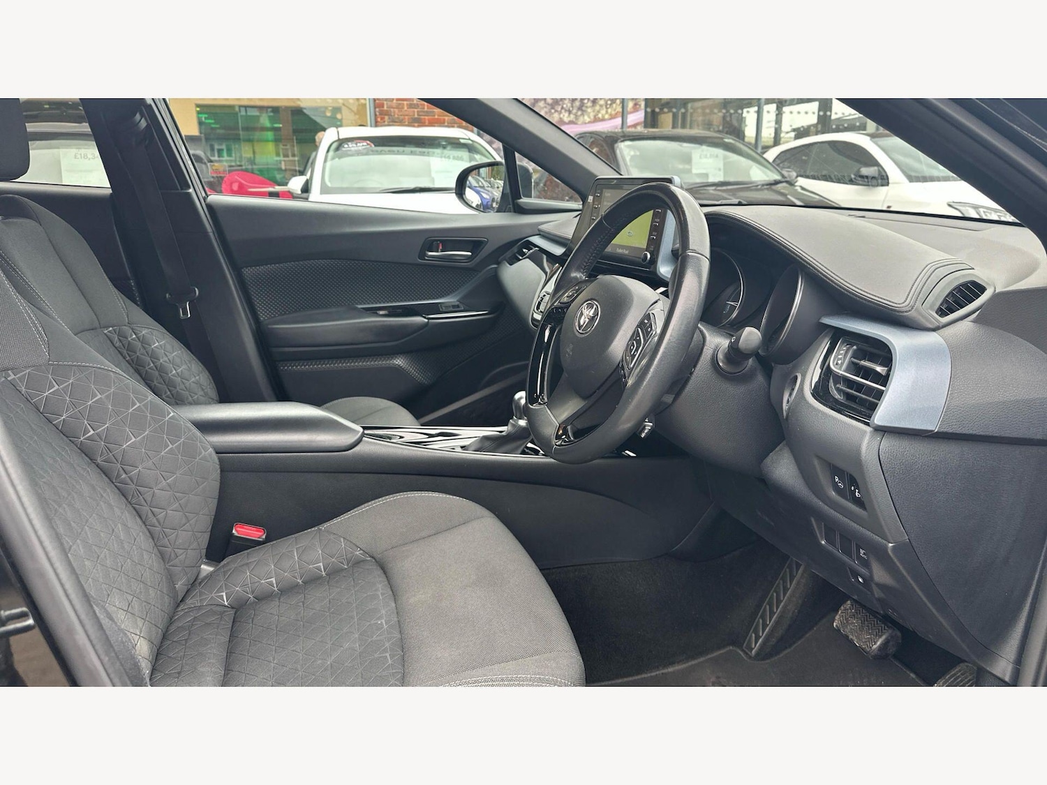 Used Toyota C-HR for sale - 78115675: Photo 14