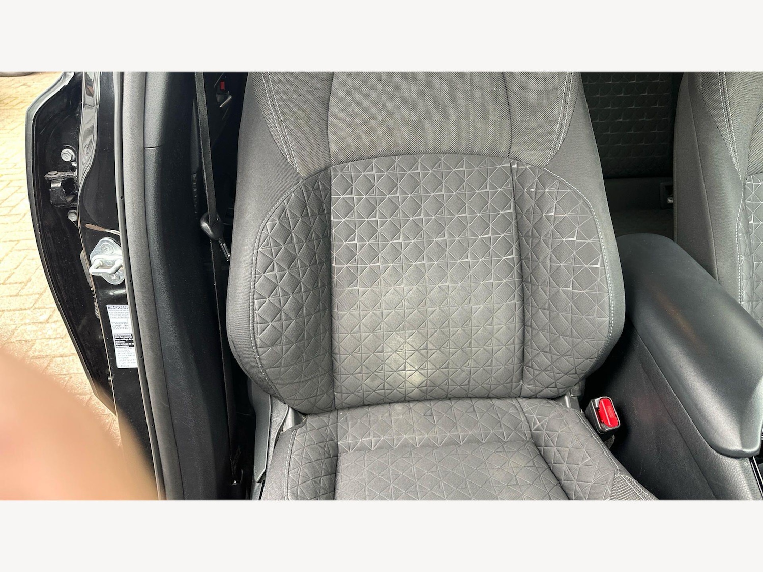 Used Toyota C-HR for sale - 78115675: Photo 16