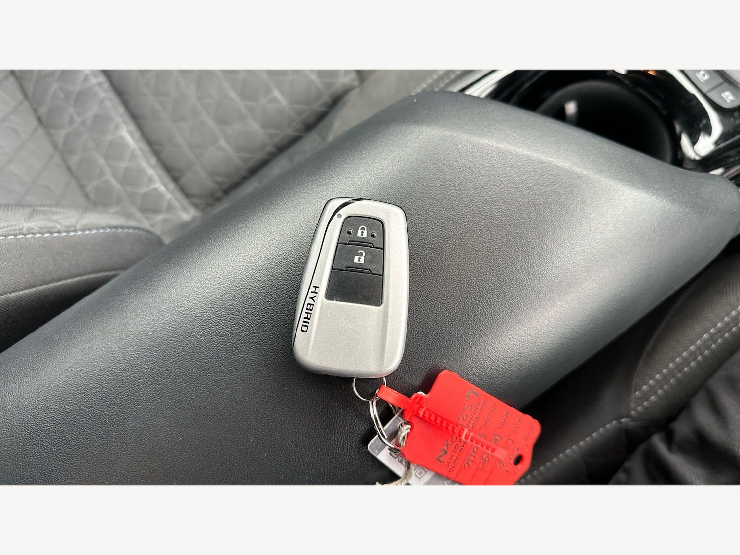 Used Toyota C-HR for sale - 78115675: Photo 30