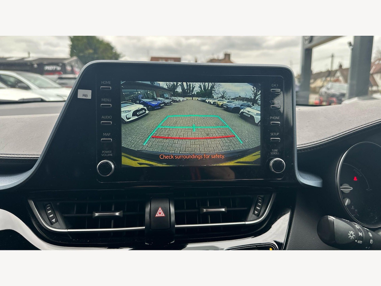 Used Toyota C-HR for sale - 78115675: Photo 33