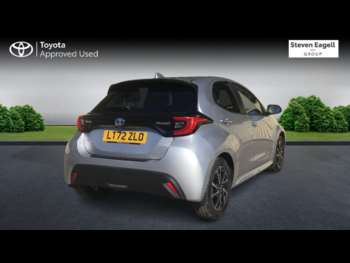 Used Toyota Yaris 2022 for sale - 74704741: Photo