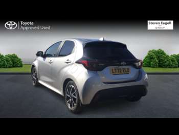 Used Toyota Yaris 2022 for sale - 74704741: Photo