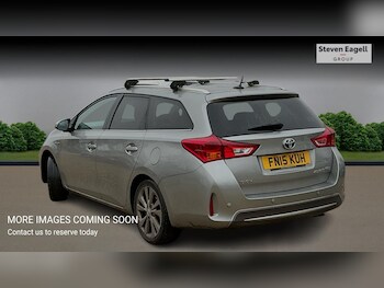 Used Toyota Auris 2015 for sale - 77330548: Photo