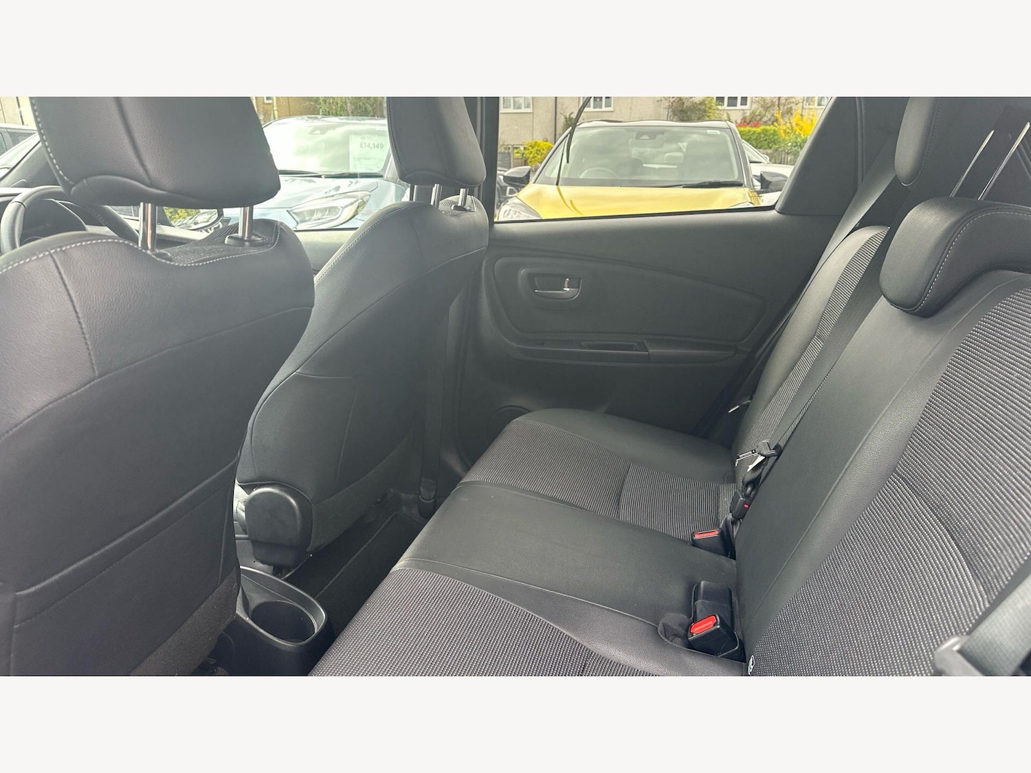 Used Toyota Yaris 2019 for sale - 78073065: Photo 15