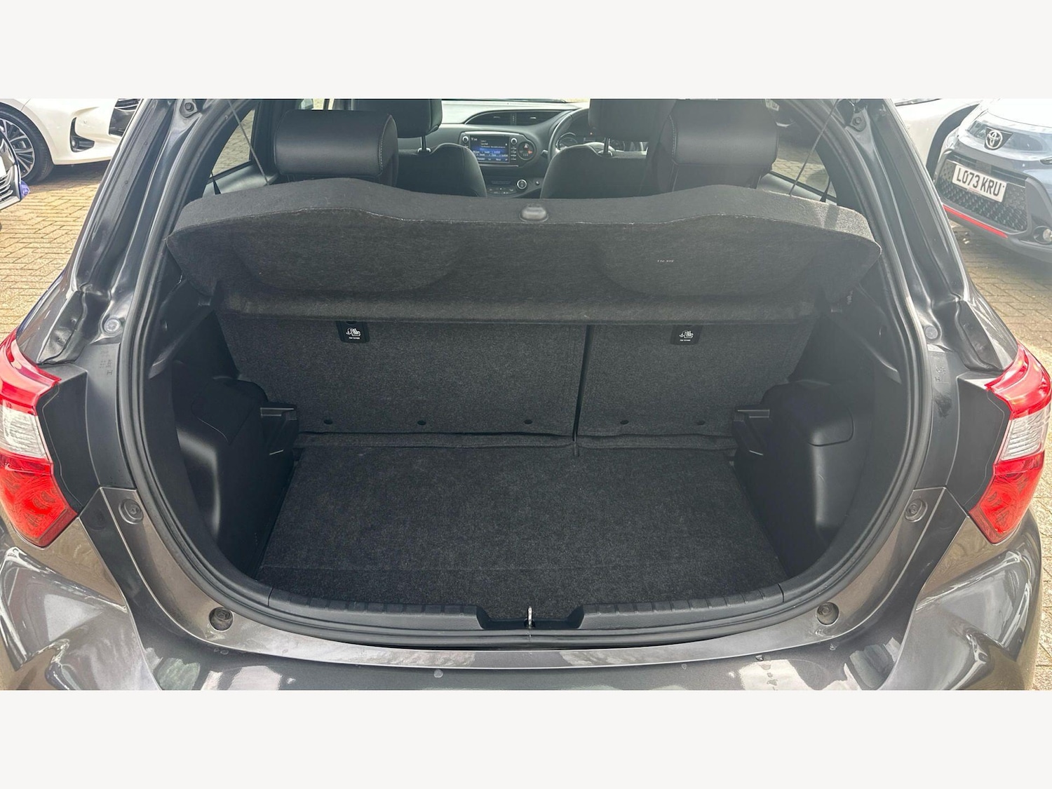 Used Toyota Yaris 2019 for sale - 78073065: Photo 16